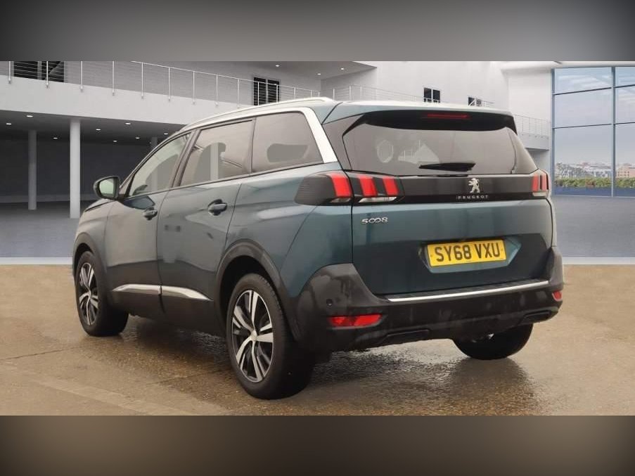 Used 2019 Peugeot 5008 1.5 BlueHDi Allure Euro 6 (s/s) 5dr for sale in
