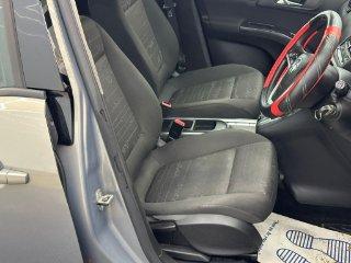 /photos/10158/42ae9b86-8a4b-47bd-8c93-17b4e6b26b49_i320x240.jpg