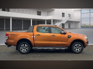 /photos/10158/4f1a293e-e6b9-4104-8b7e-1c2a663e1417_i320x240.jpg